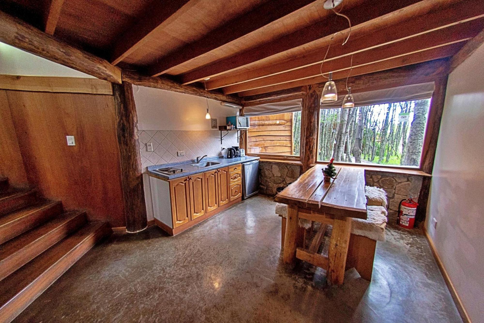 Patagonia Villa Lodge อูซัวยา ภายนอก รูปภาพ
