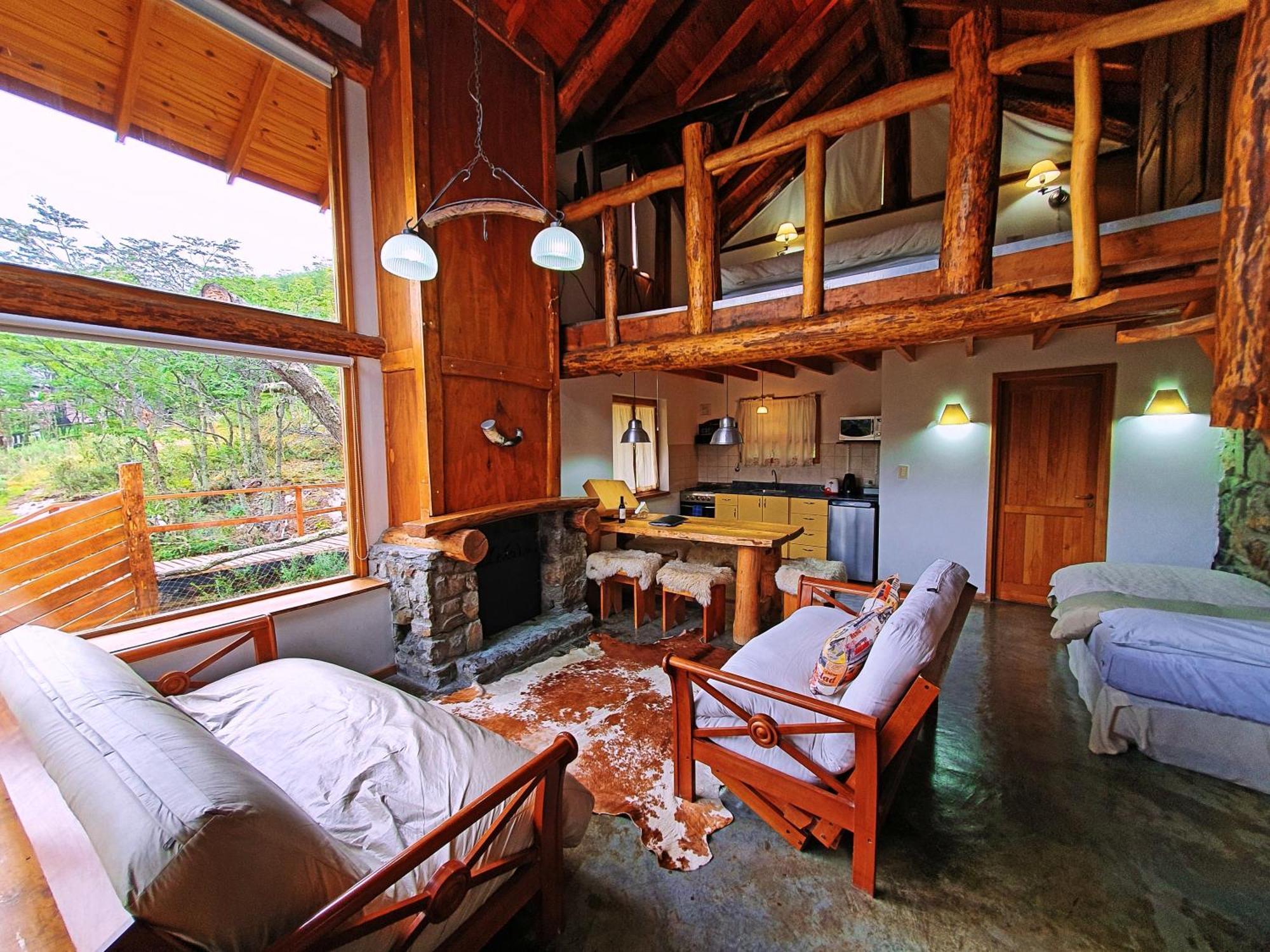 Patagonia Villa Lodge อูซัวยา ภายนอก รูปภาพ